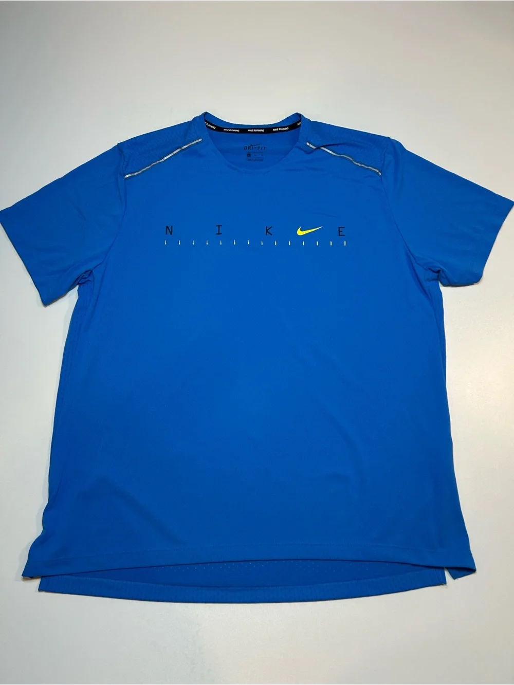 Nike Men's Dri-FIT Miler Future Fast Short Sleeve Running Shirt Blue - Picture 1 of 6